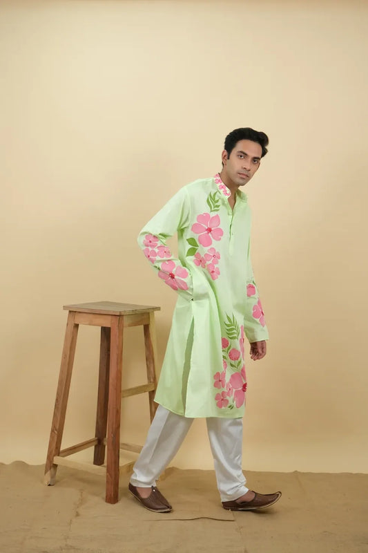 Pista Kurta